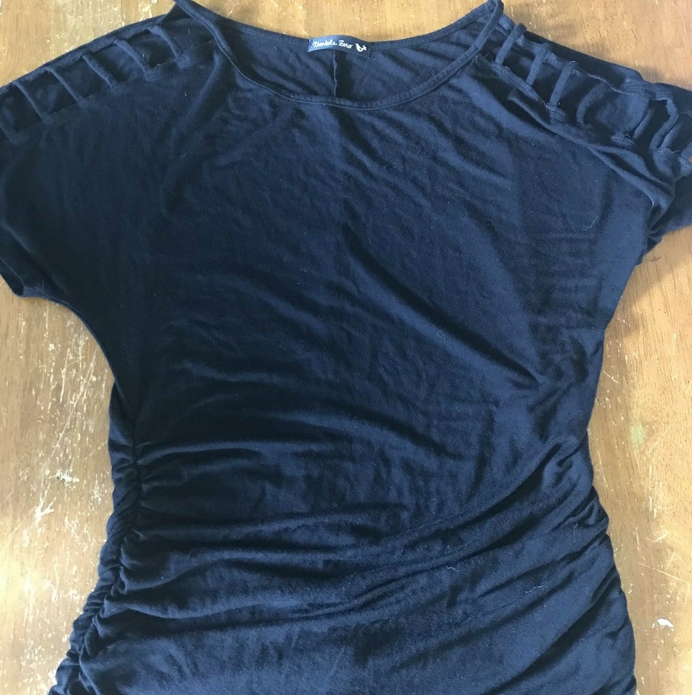 Black top with cut out shoulders